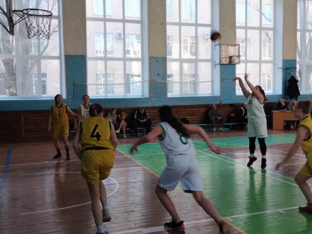 Універсіада Полтавщини з стрітболу