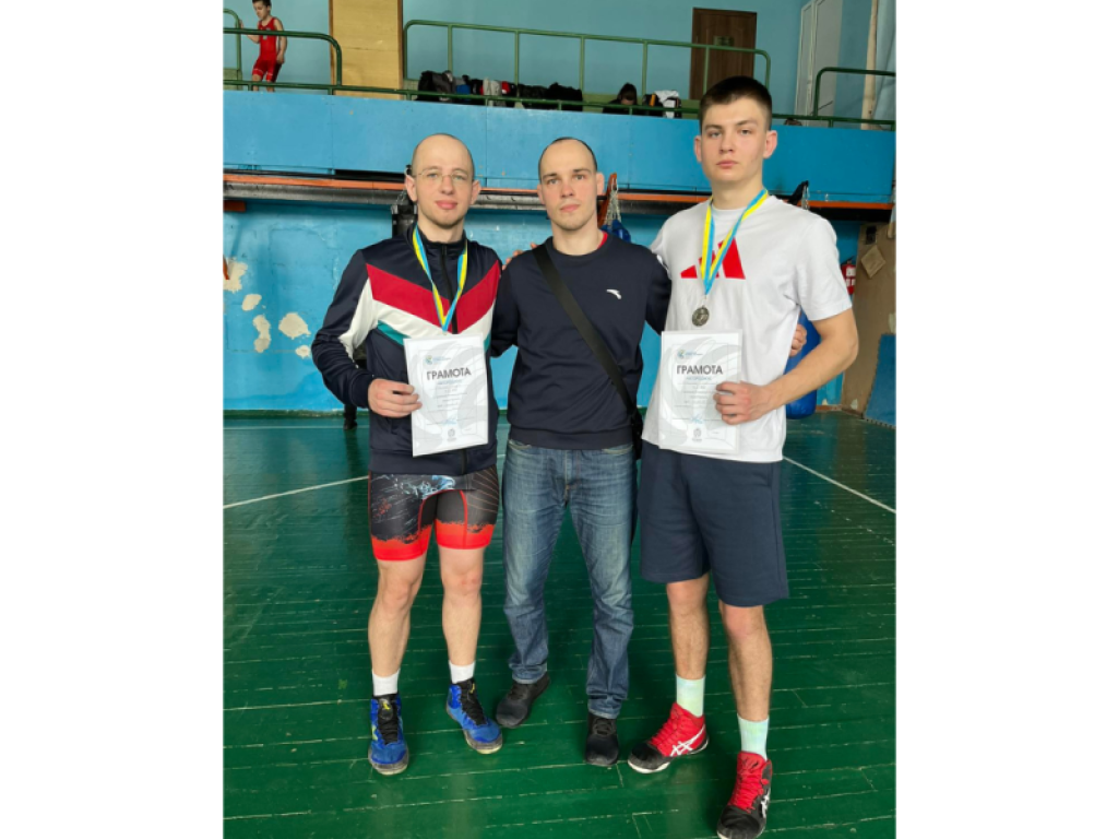 Вітаємо наших спортсменів!