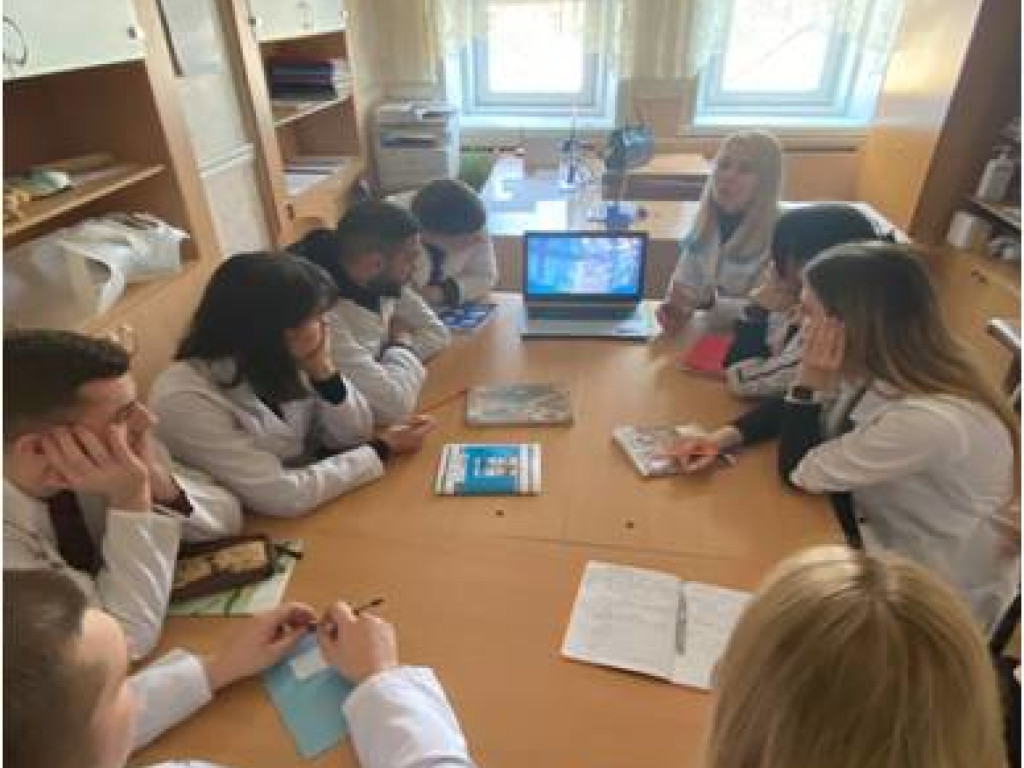 Проведена виховна година на тему "Булінг: види булінгу. Як розпізнати жертву, методи профілактики булінгу у колективі."